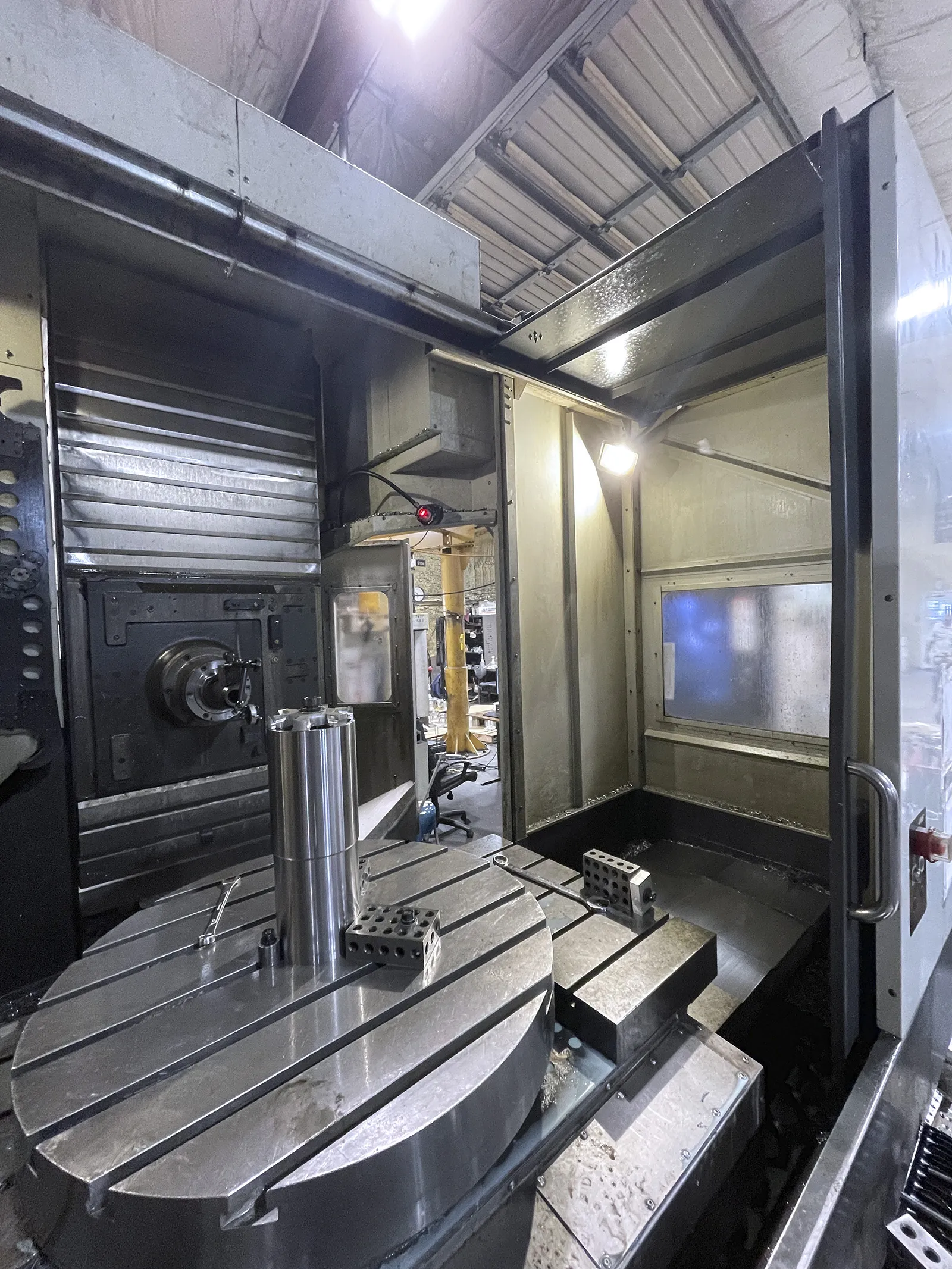 Haas EC-1600_3777128