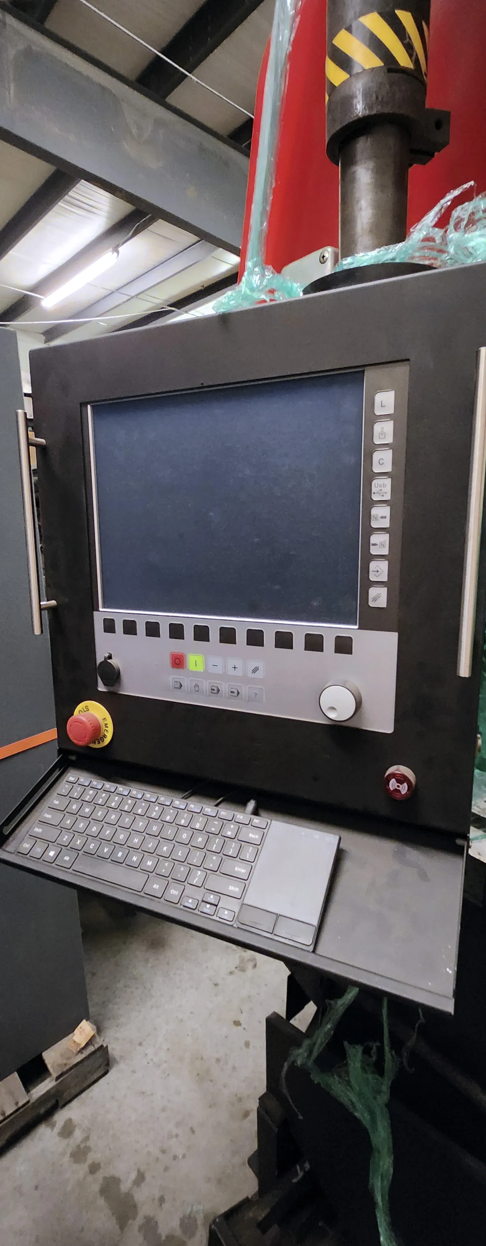 Amada RG 100 Press Brake_3770312