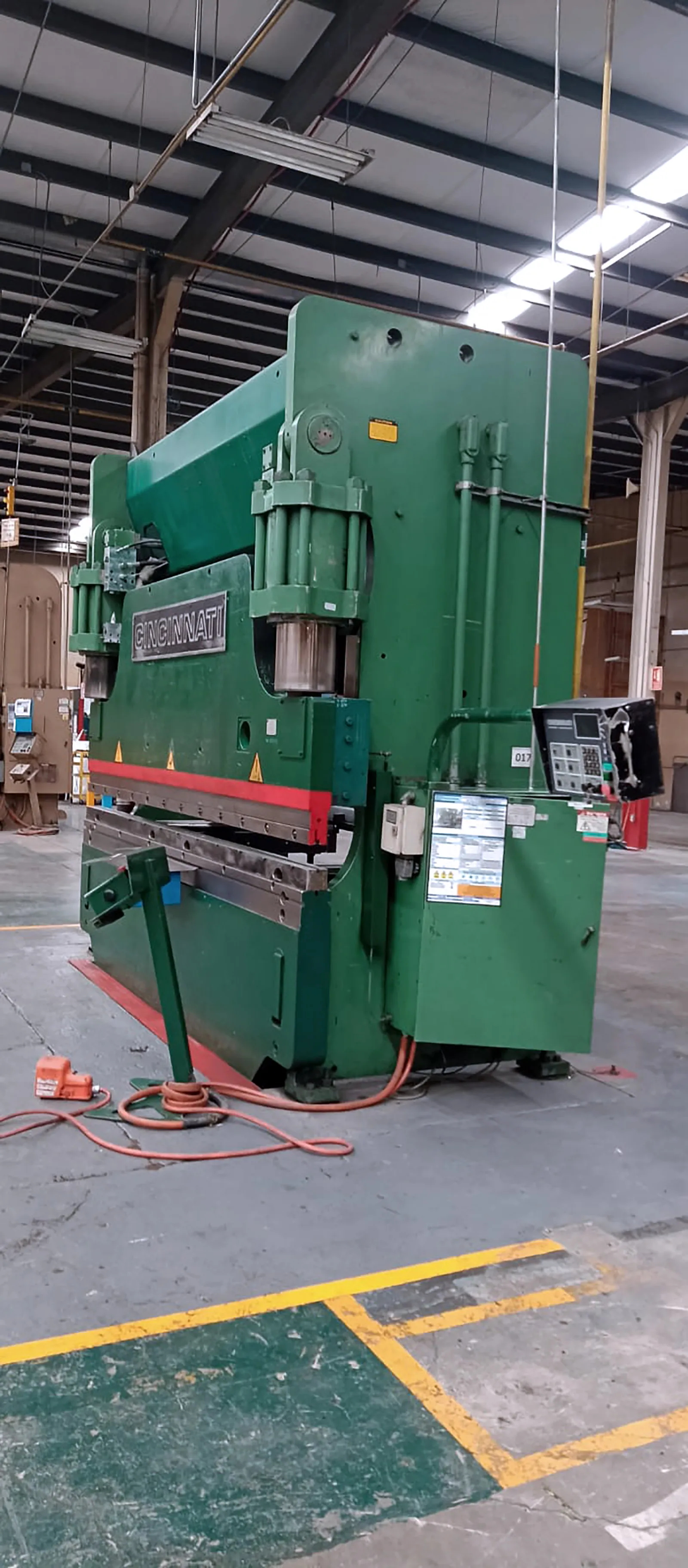 Cincinnati 350 CBII x 10 FT Press Brake_3777605