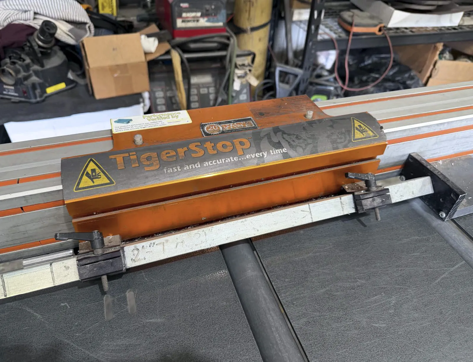 Pat Mooney PMI-2036 Auto Miter Saw_3779948