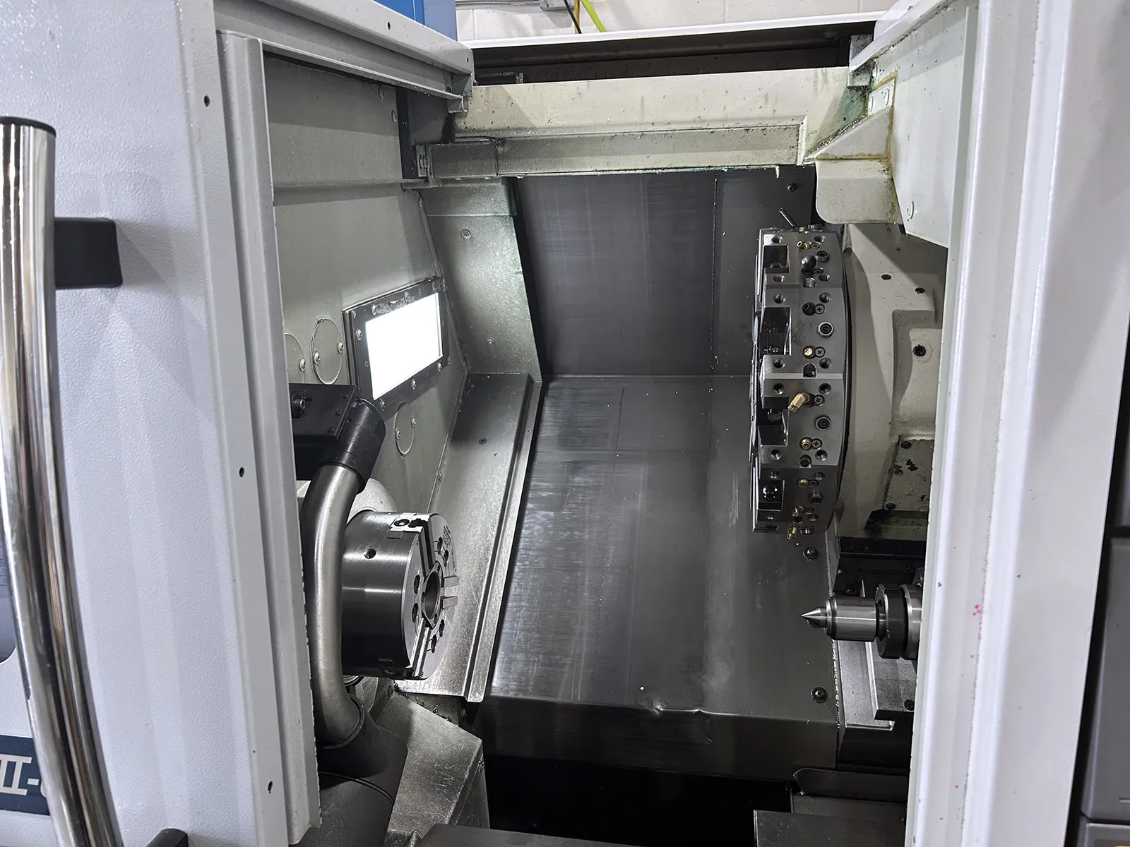 Okuma Genos L-250llC_3777723