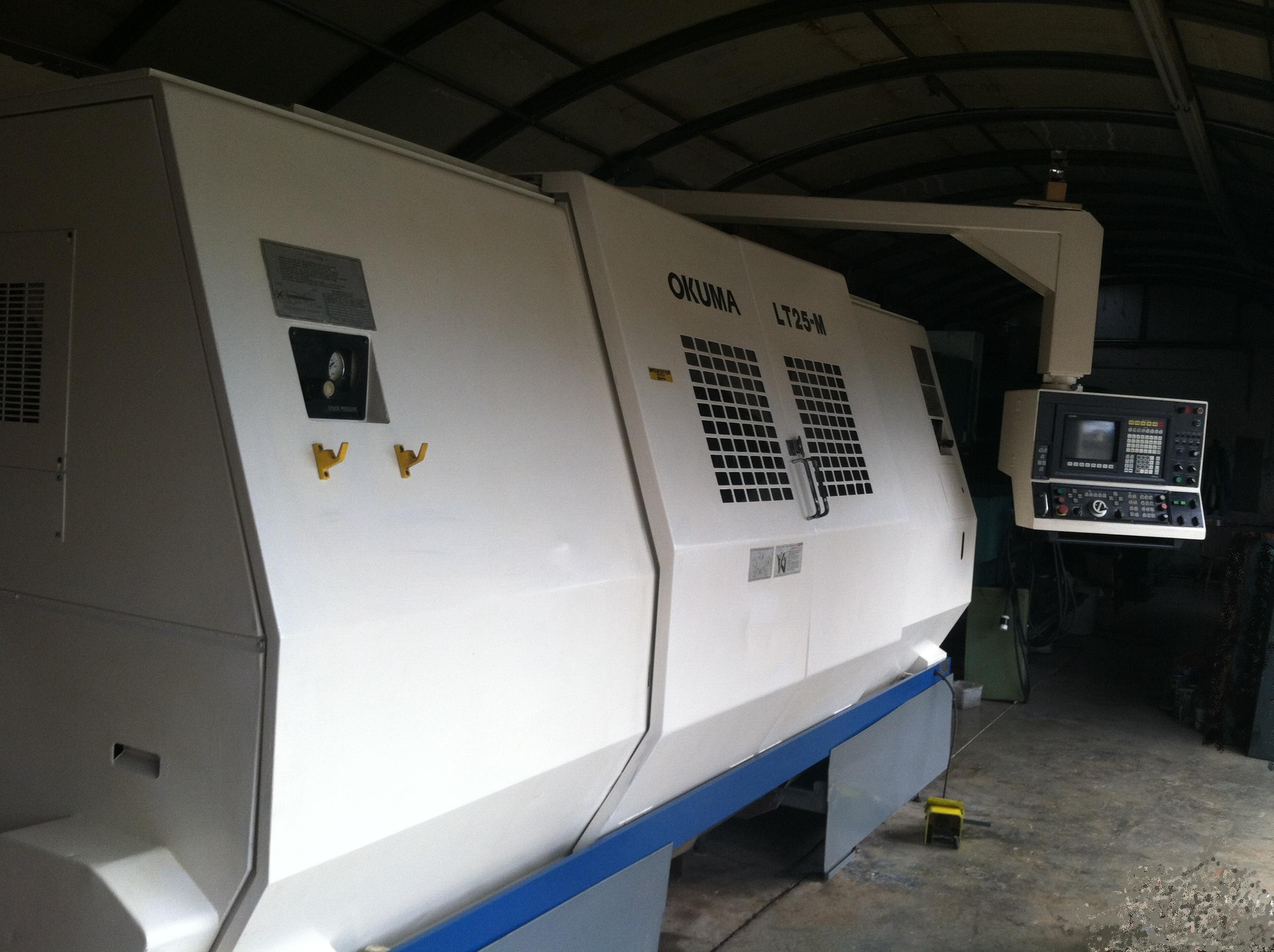 Okuma LT25 1995 1
