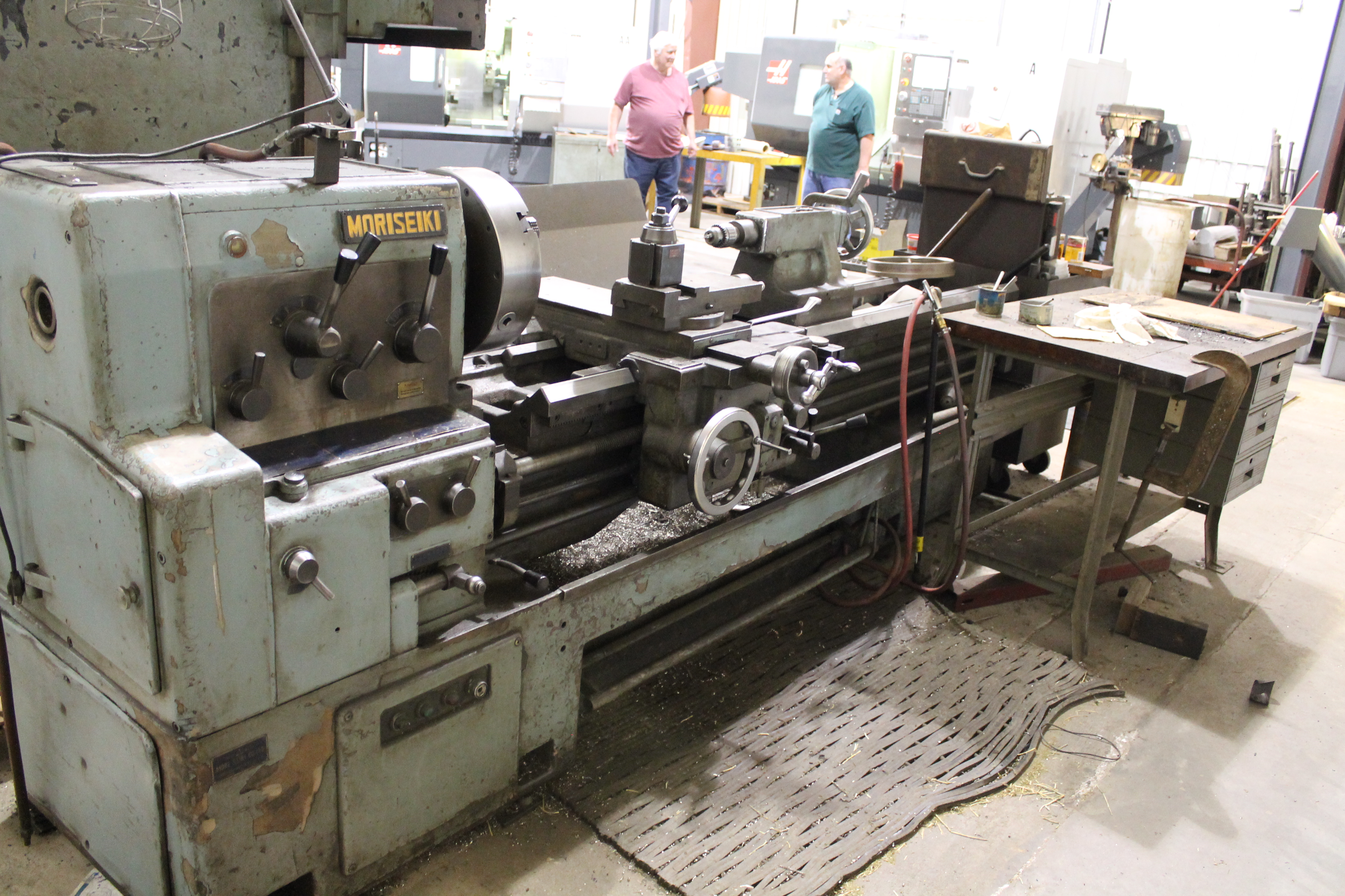 Mori Seiki MR2000G  1