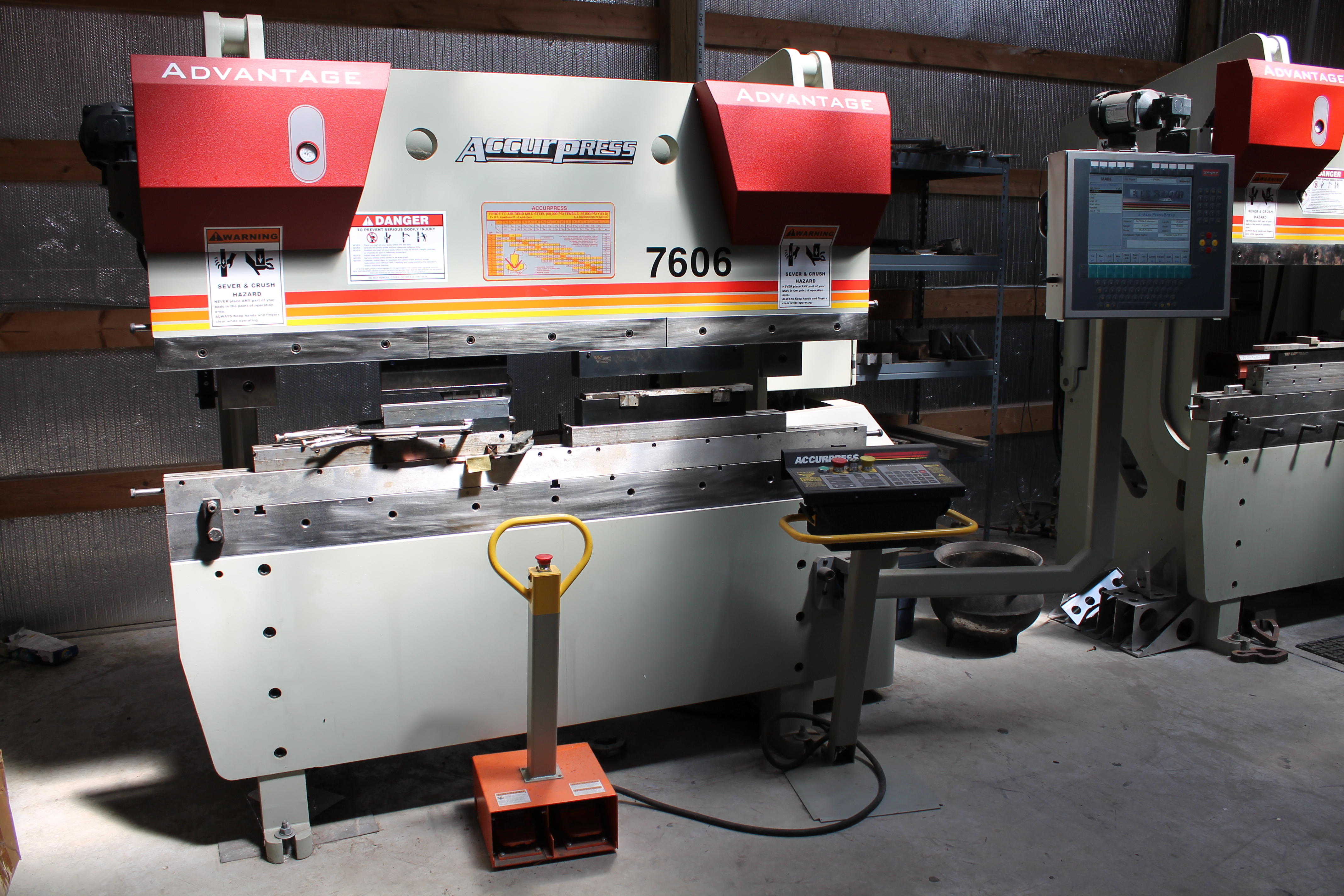 Accupress 7606 2009 1