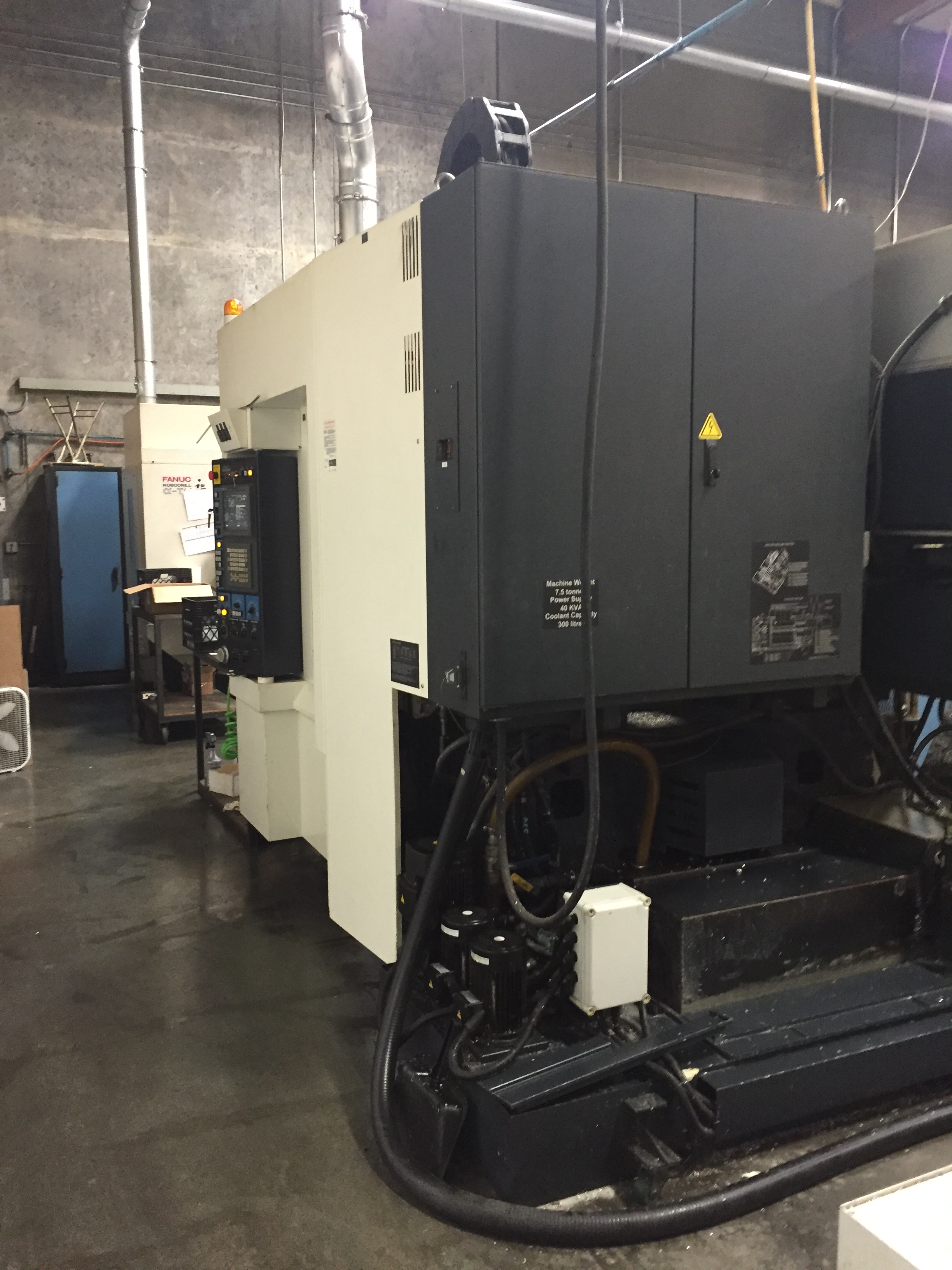 Makino S33 2005 1