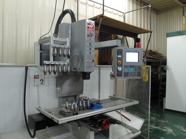 Haas TM2 2008 1