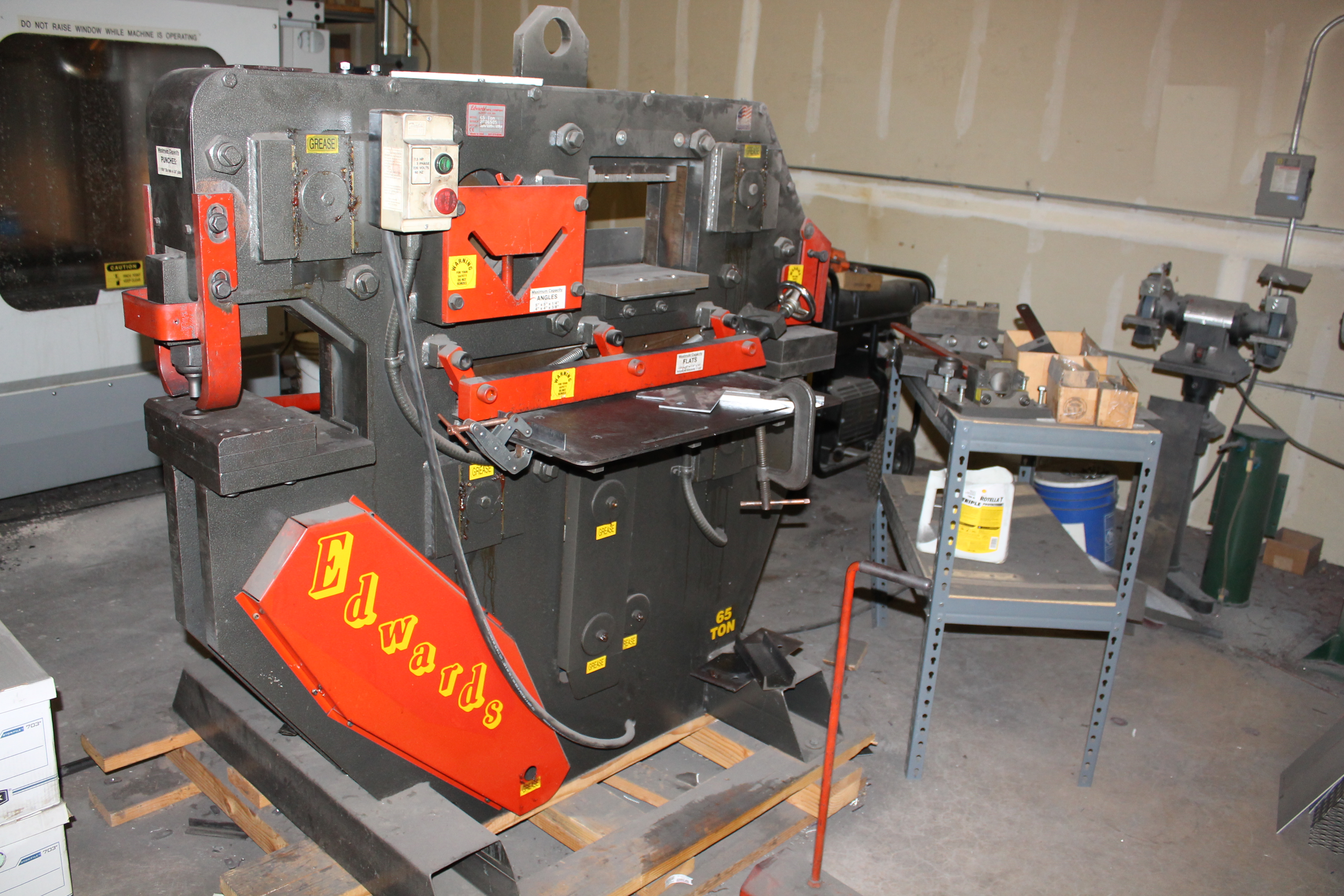 Edwards Jaws V 65 Ton 2007 1