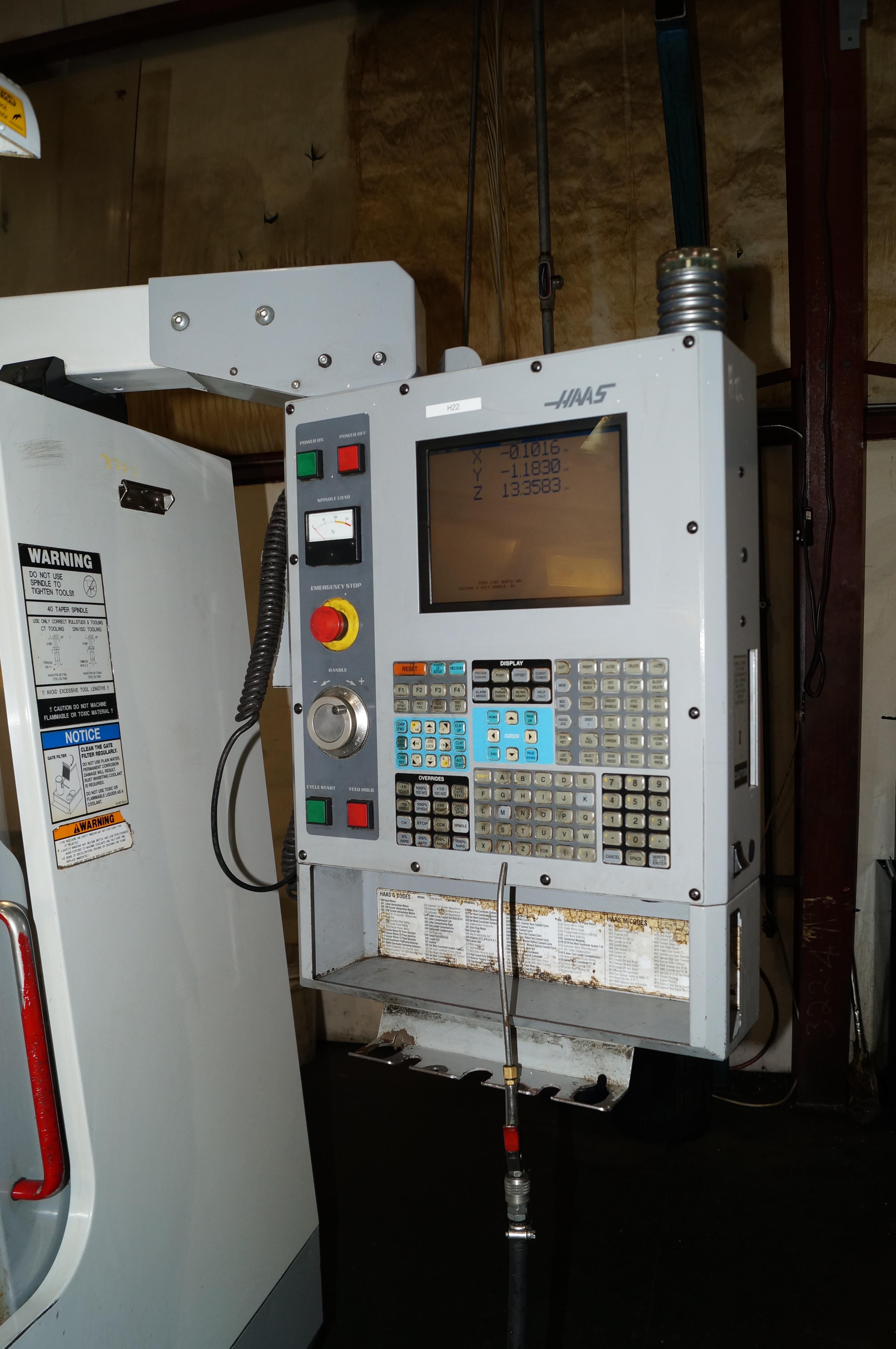 Haas VF 2 2004 1