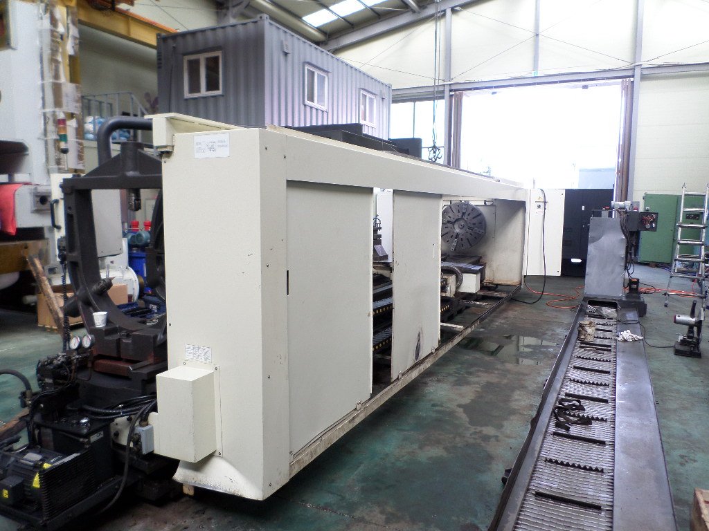 Hwacheon Mega 100 x 6000 2008 1