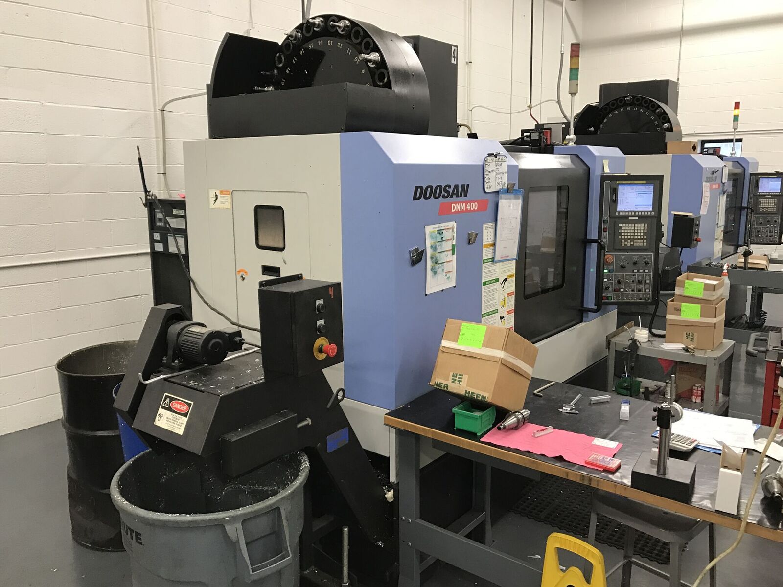 Doosan DNM400 2011 1