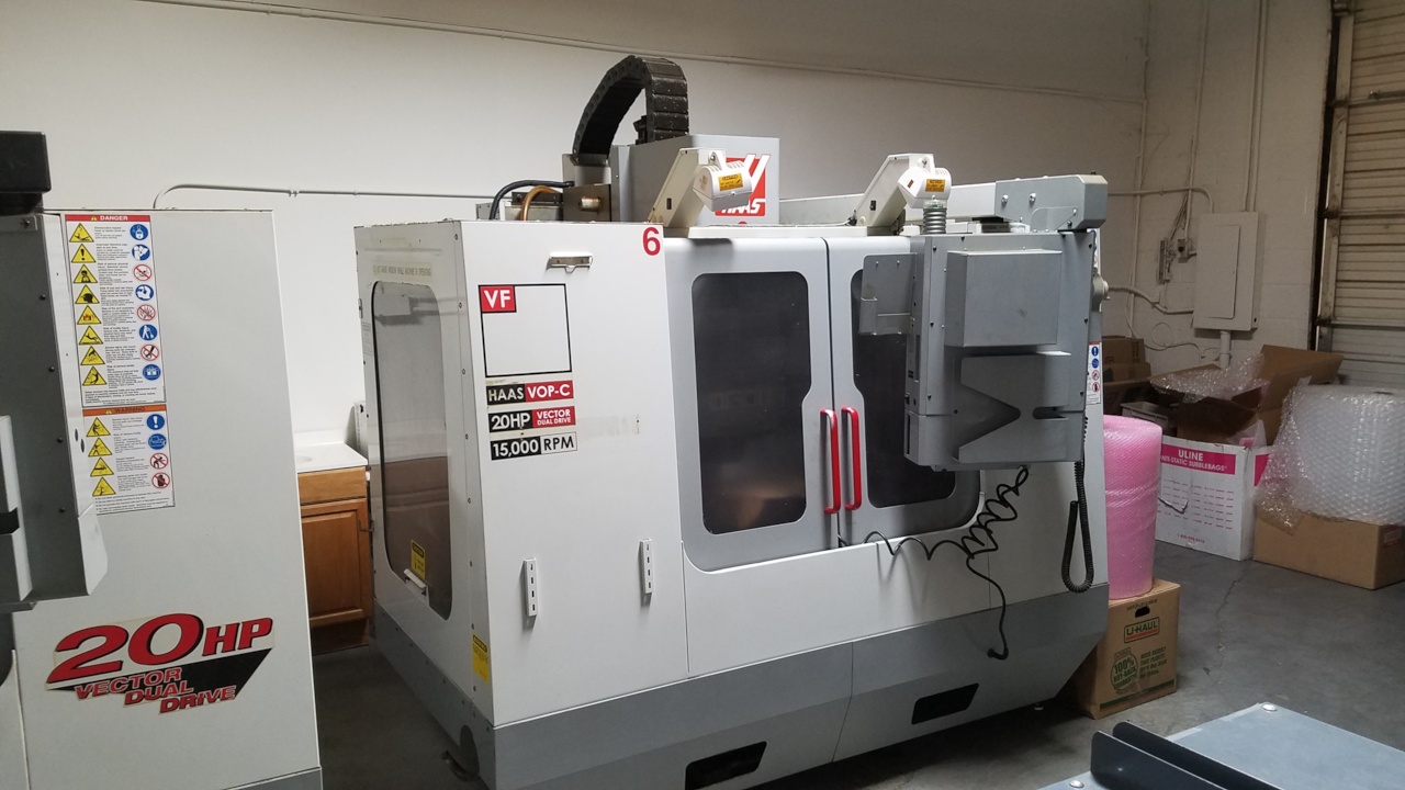 Haas VF2D 2002 1