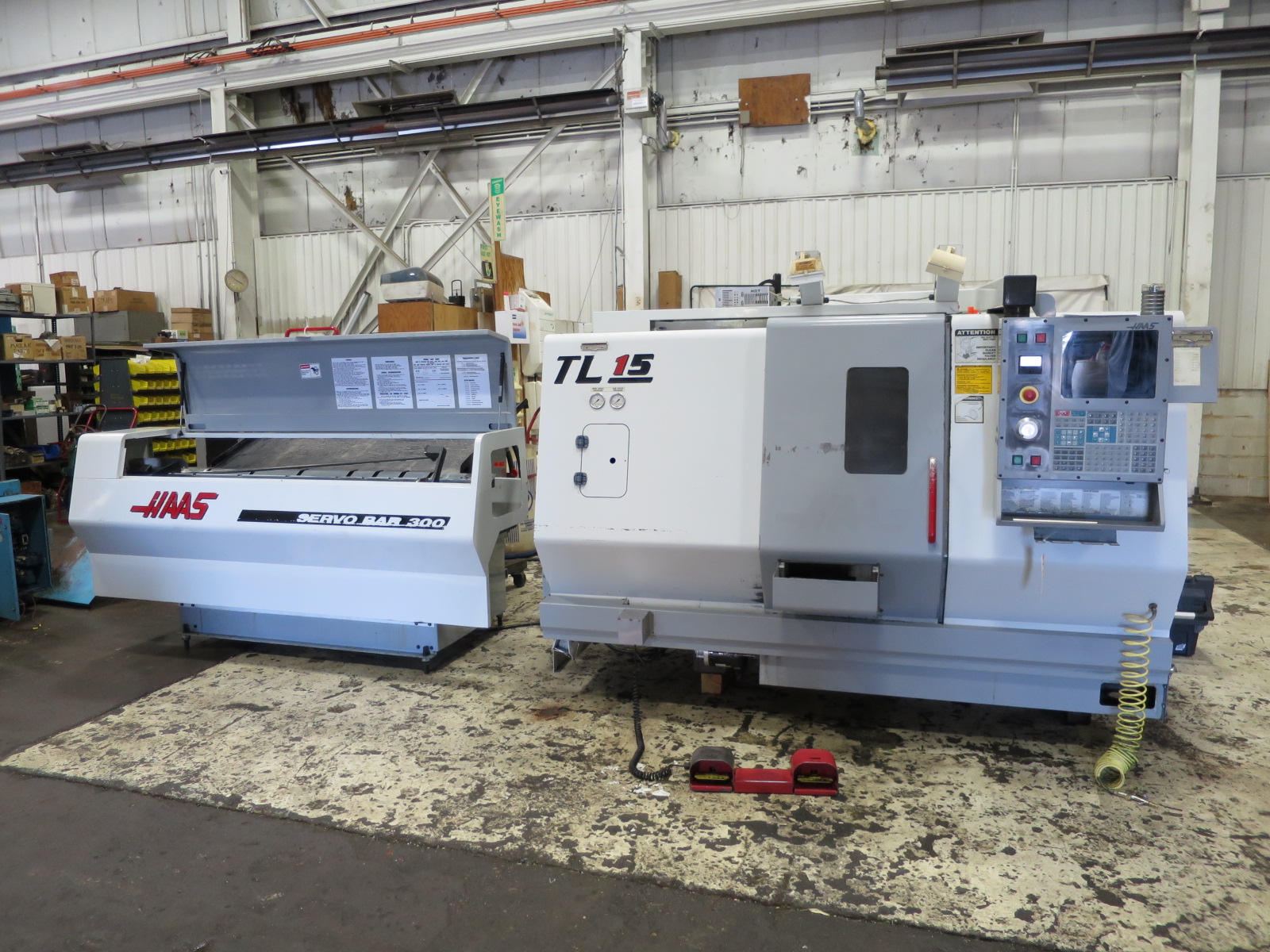 Haas TL-15 2002 2