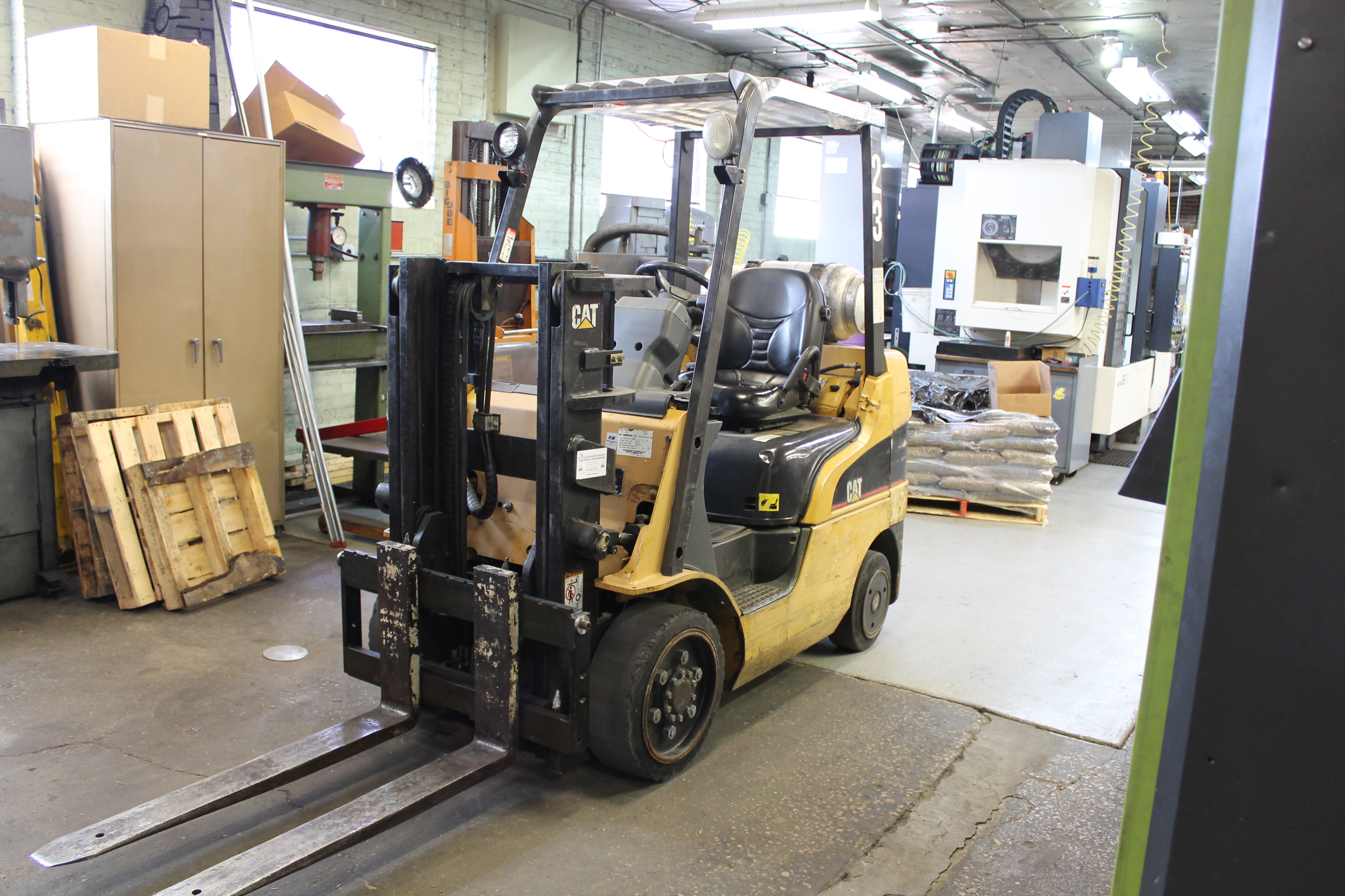 Caterpillar C5000  2