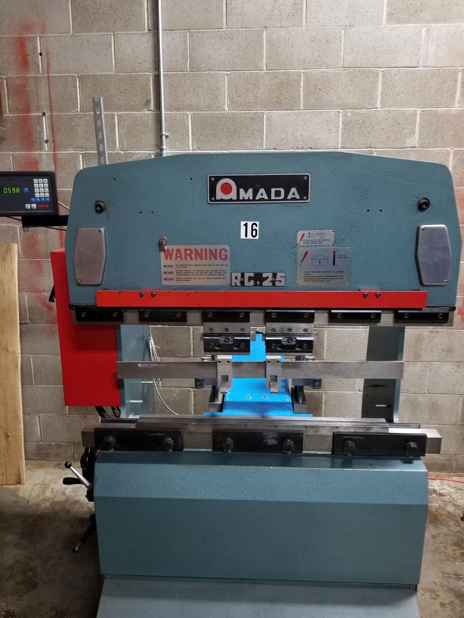 Amada RG-25  2