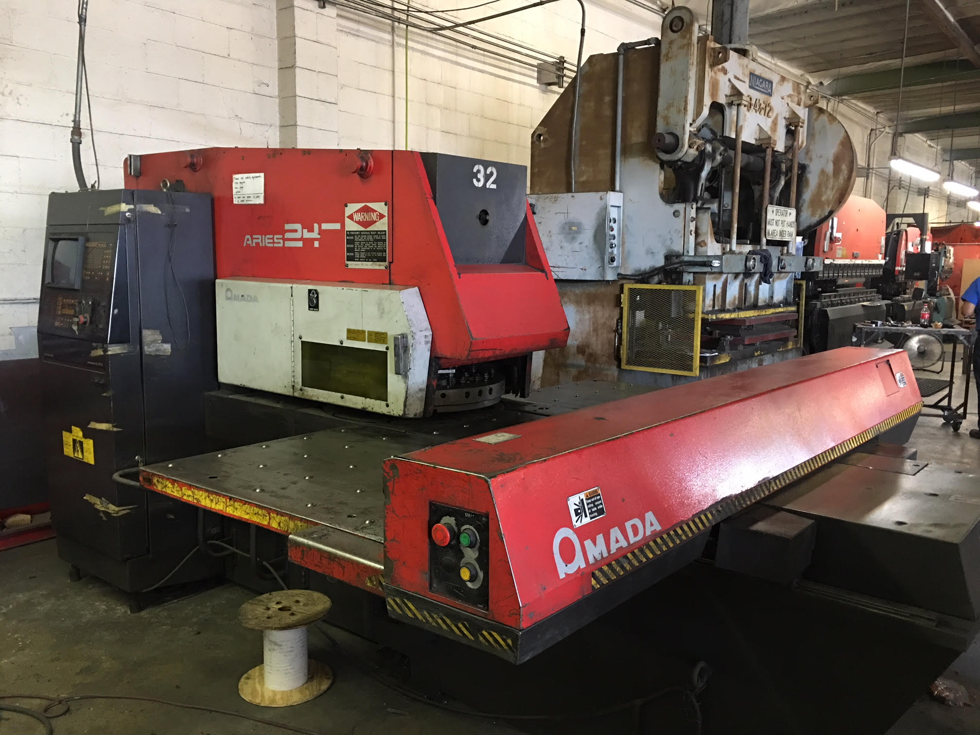 Turret Punch Amada Aries-245 1994 1