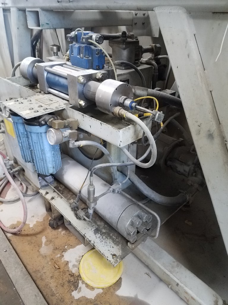 Water Jet Flow IFB 6012 2005 1