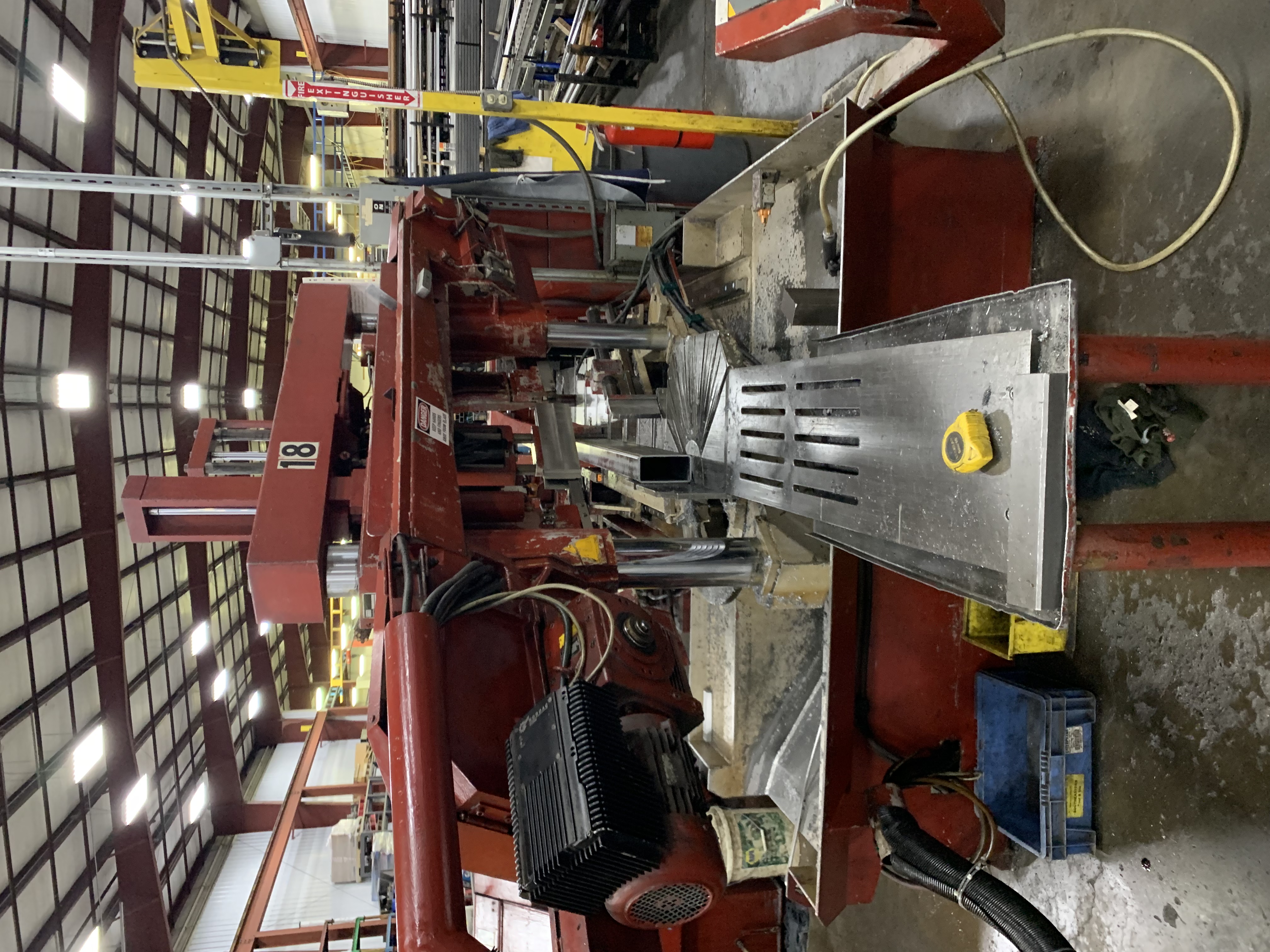 Horizontal Band Saw  Behringer HBP 310/403 GA 1999 1