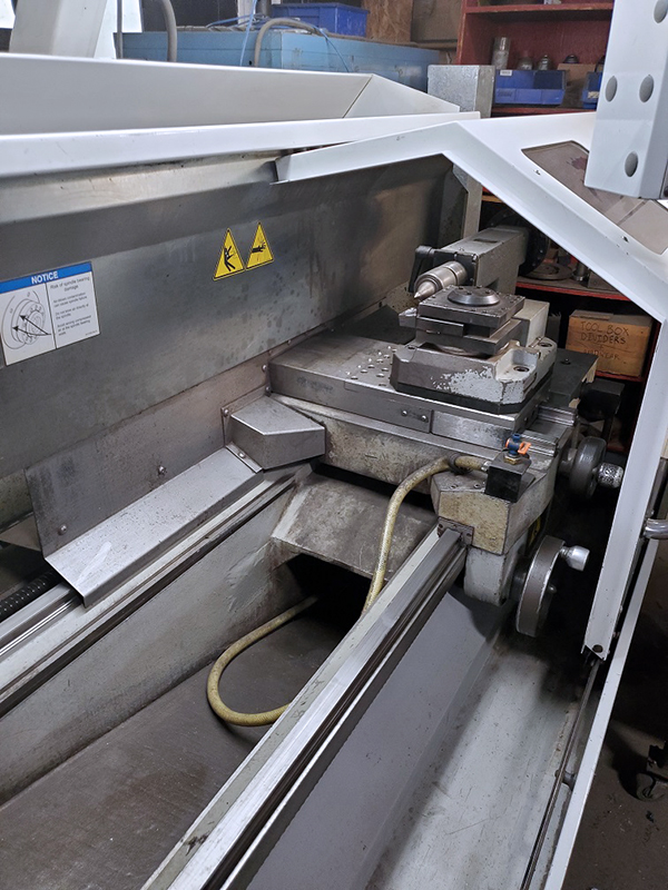 Haas TL-2 2009 1