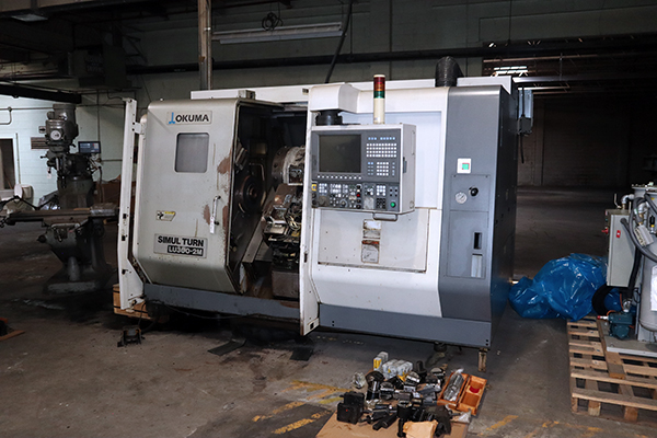 Okuma LU300-2MC600 2010 1