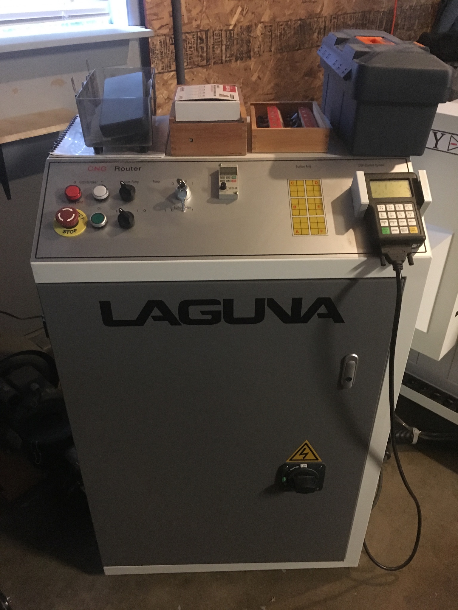 CNC Router Laguna Swift Vacuum 4x4 2017 5