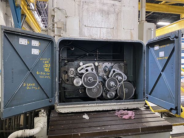 Liebherr L1502 1900 12
