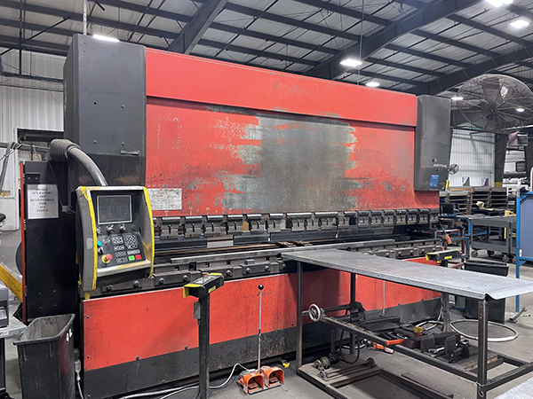 Amada HFE 130-4s 2001 1