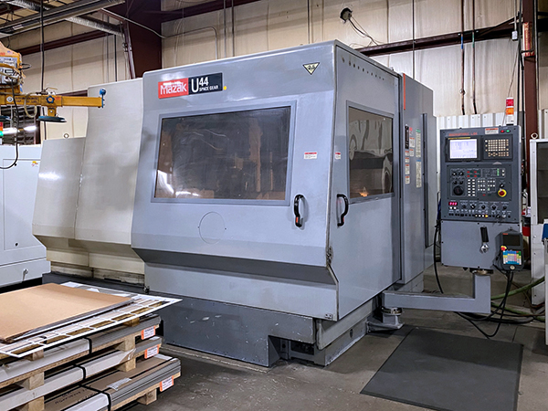 Mazak Space Gear U44 2003 1
