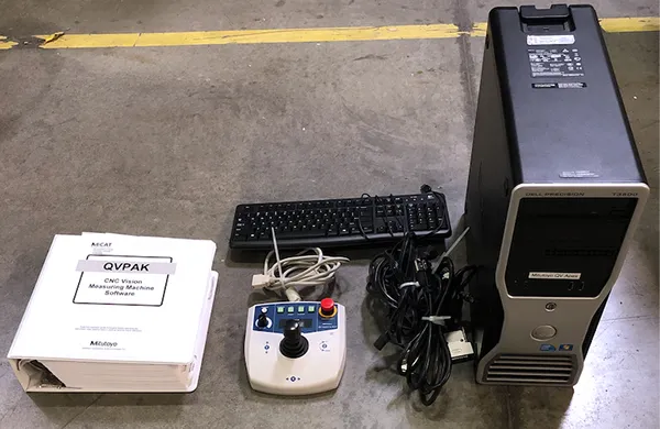 Mitutoyo Quick Vision Apex Plus QV-X404P1L-C 2012 2