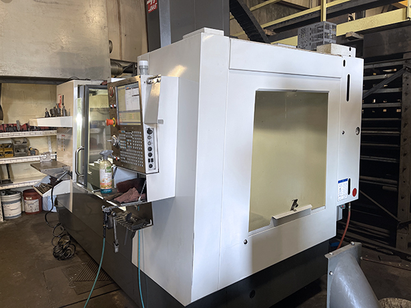Haas VF-4 2016 11