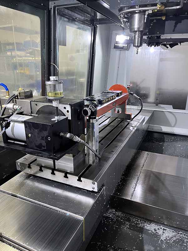 Haas VF-4SS 2019 4