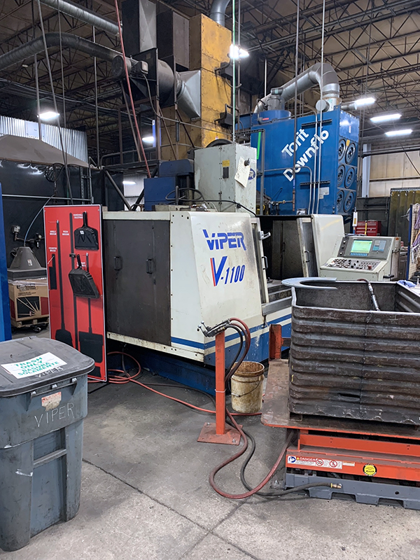 Mighty VMC 1100 1998 1